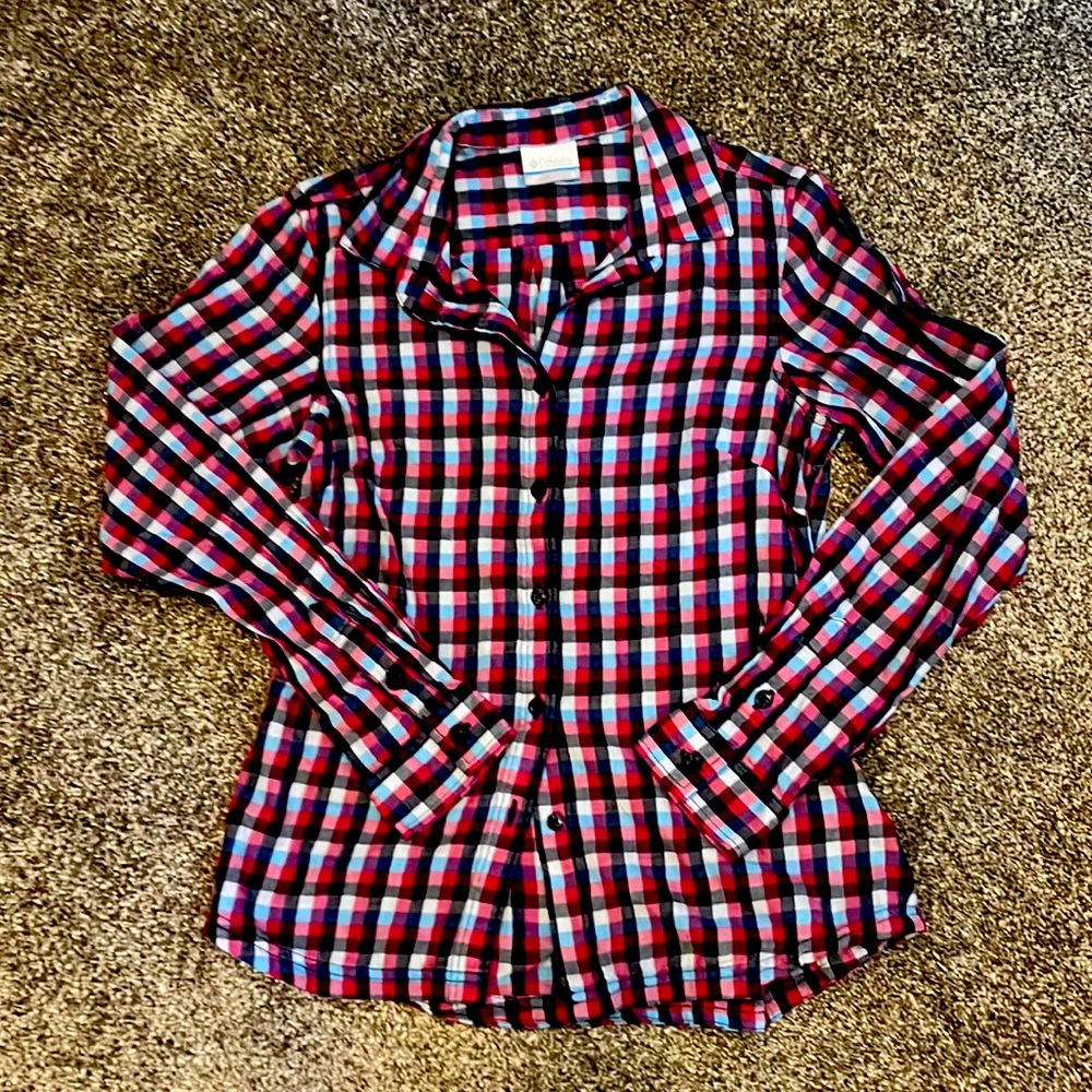 Columbia-women’s blue/pink plaid button down shirt, size S.